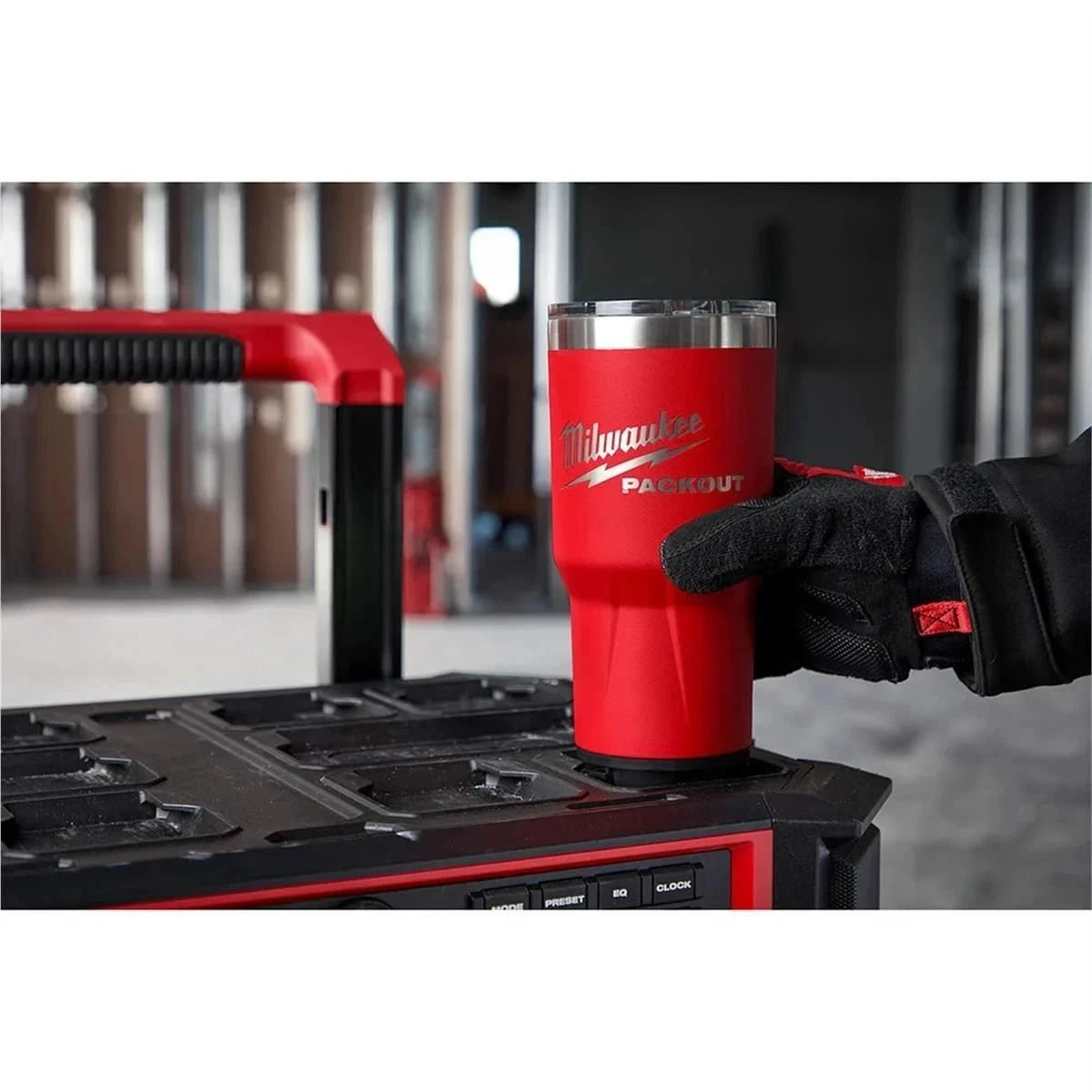 M.A.M Auto Parts Milwaukee (48-22-8393R) Tumbler - 30 oz, Red - Tumblers Milwaukee tools